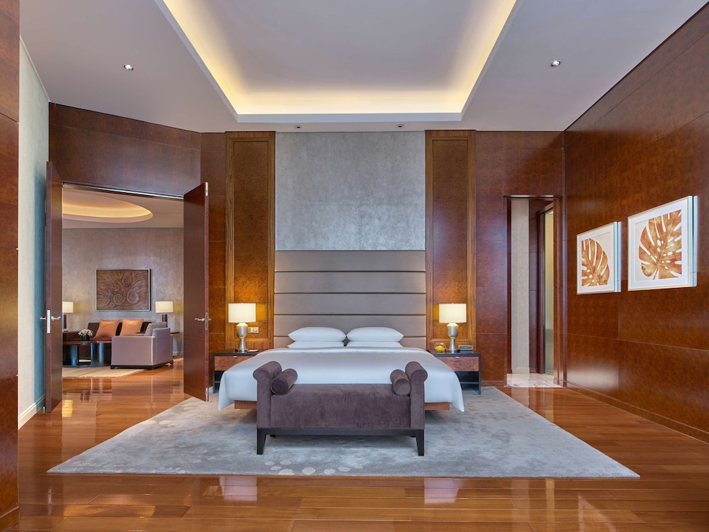 GRAND HYATT KUALA LUMPUR 17/69