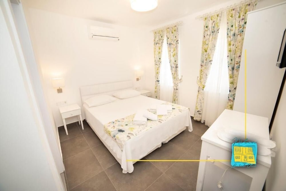 Nilia Butik Hotel 11/50