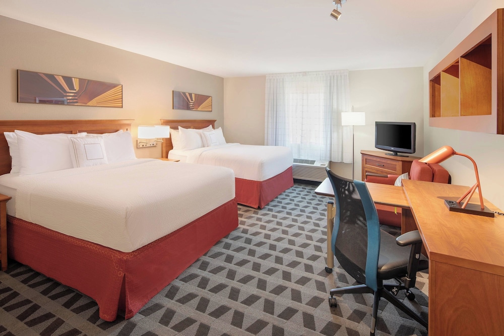 Studio, 2 Queen Beds, Accessible