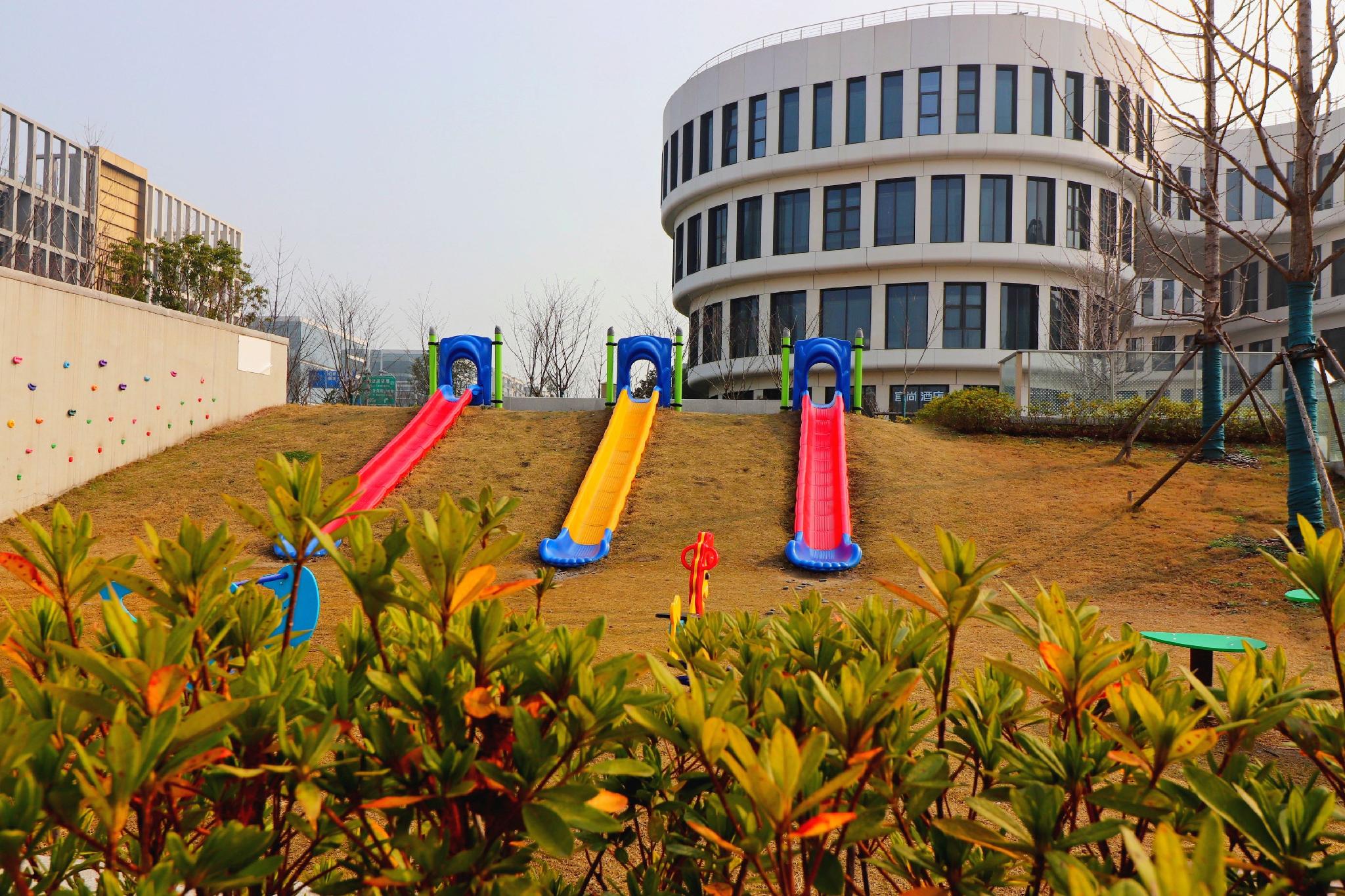 Echarm Hotel (Shanghai Hongqiao Railway Station ) 53/55
