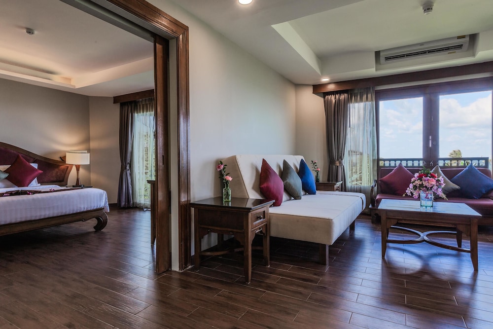 Nora Beach Resort and Spa 18/64