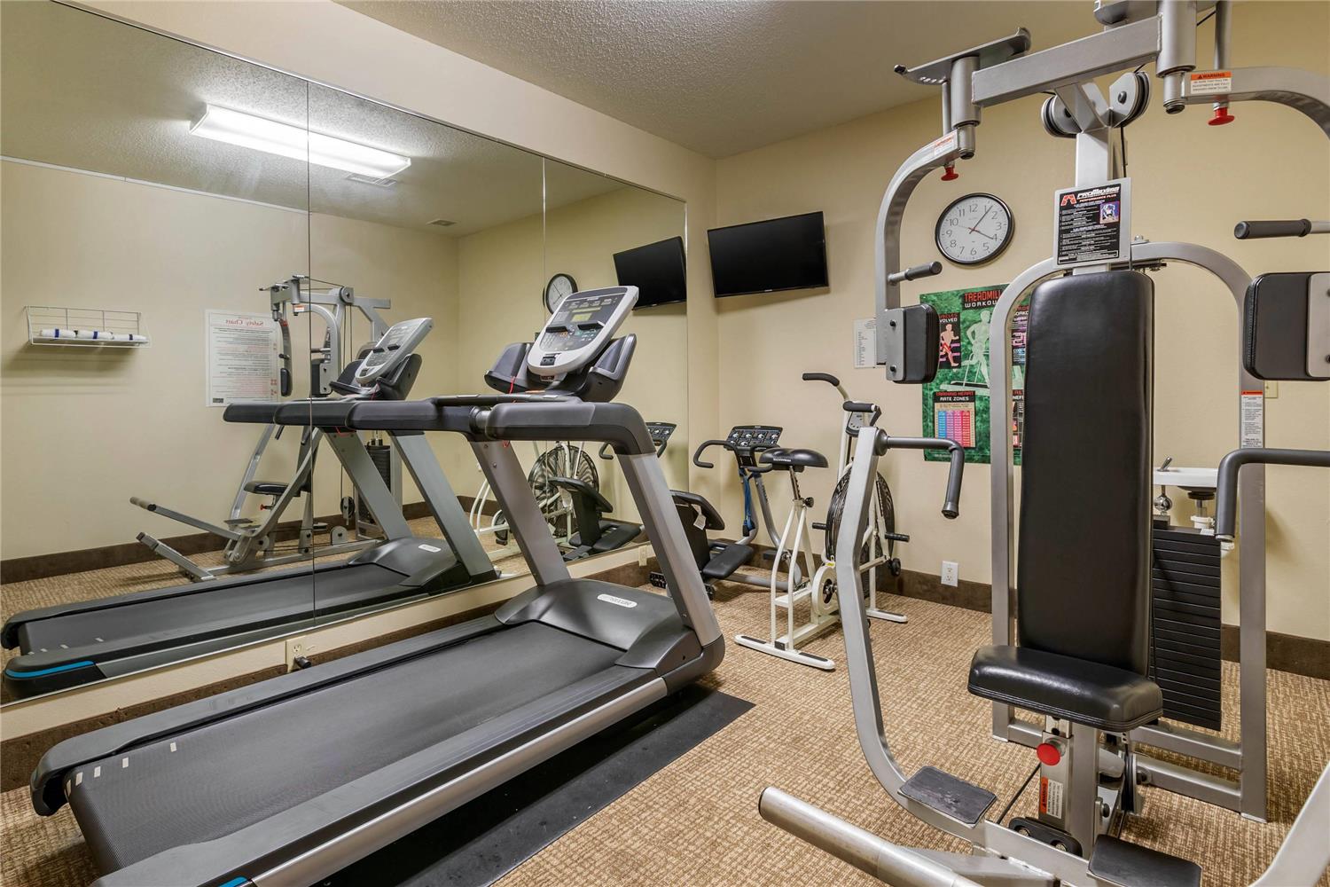 Comfort Inn Walcott Near Davenport 3/11