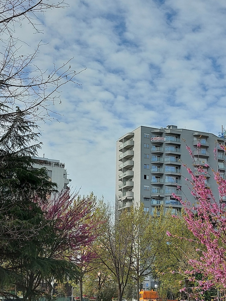 Mulaj Hotel Tirana in TIRANA