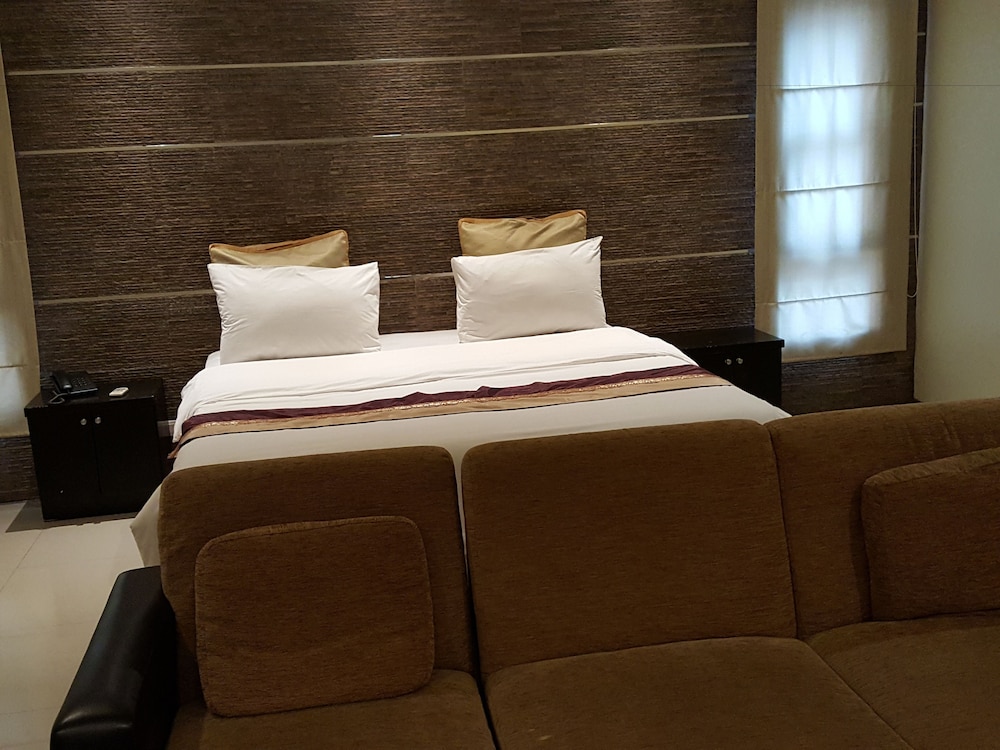 W 21 Hotel Bangkok 24/50