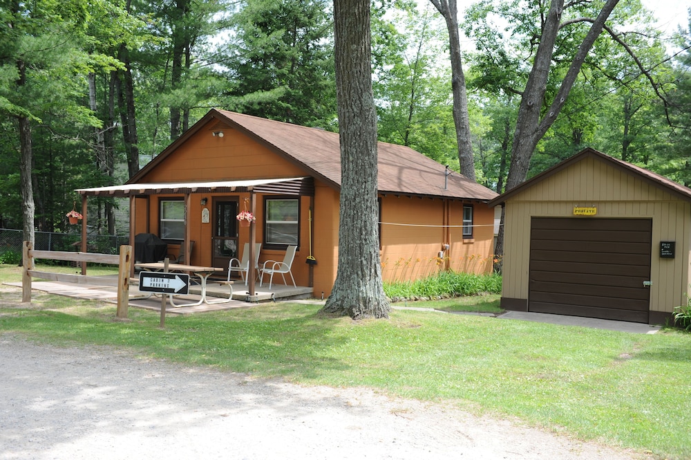 Clear Lake Resort 45/50