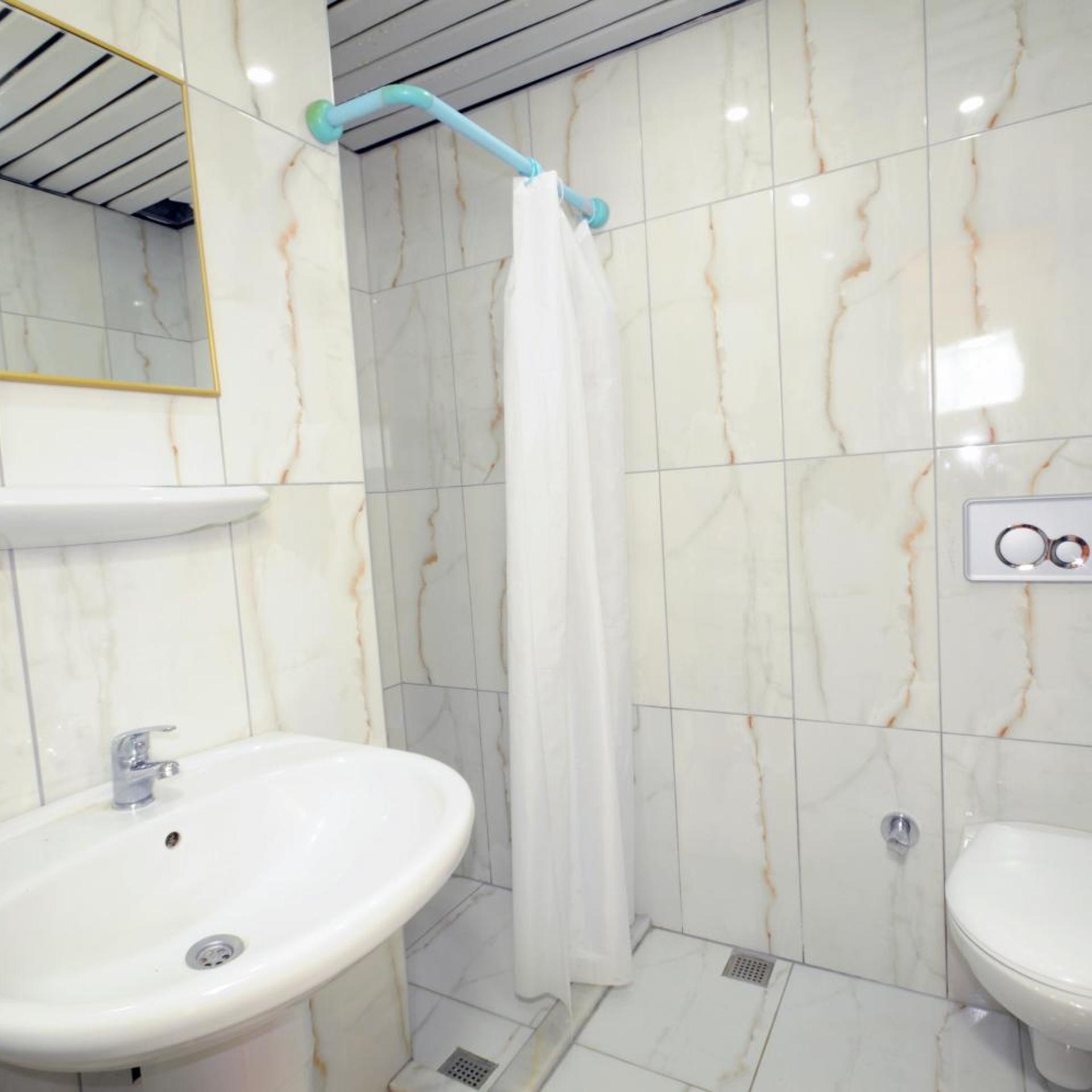 SERIN HOTEL 30/31