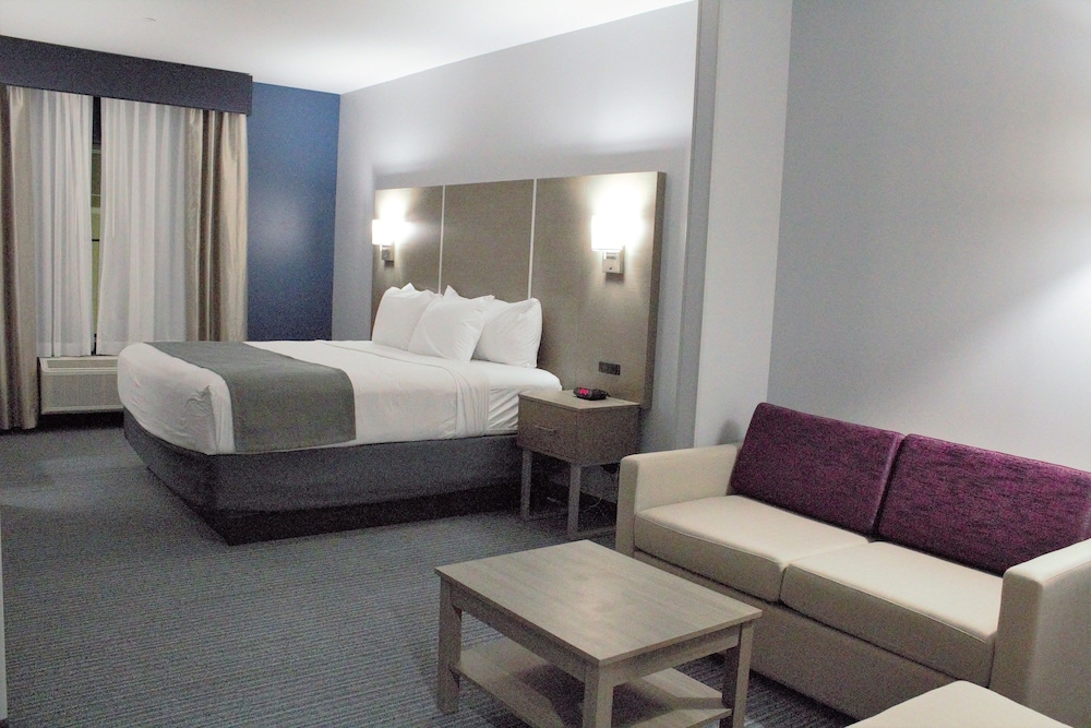 Days Inn & Suites by Wyndham Houston NW Cypress 13/26