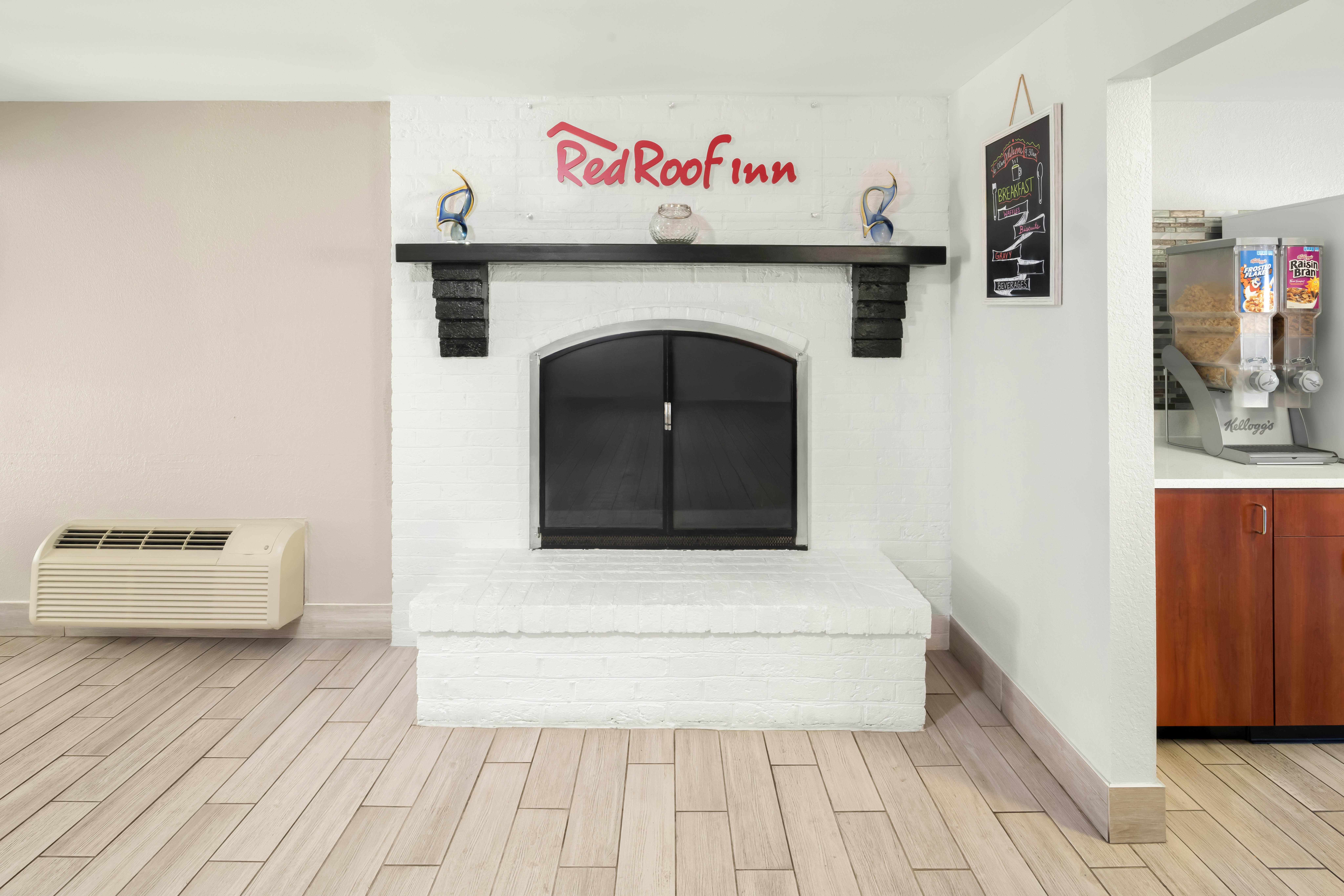 Red Roof Inn & Suites Marysville 11/31