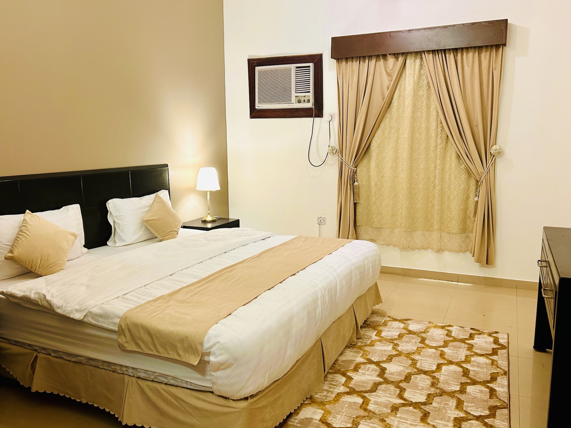 جناح كومفورت بسرير مزدوج، Arabian Palm Hotel 3/4
