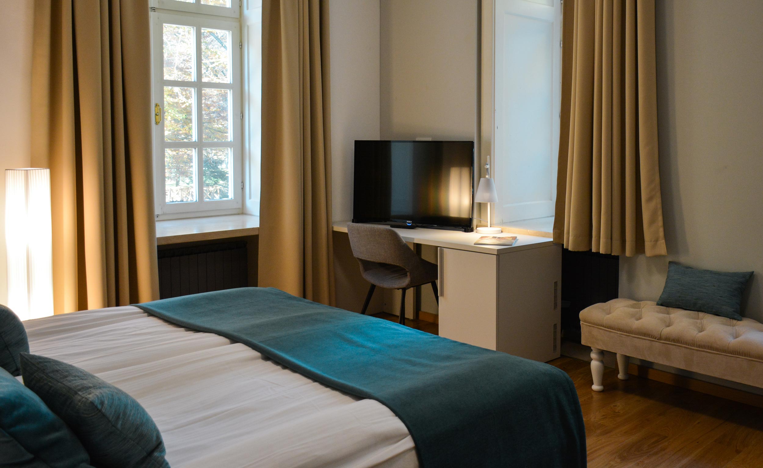 Room, Single