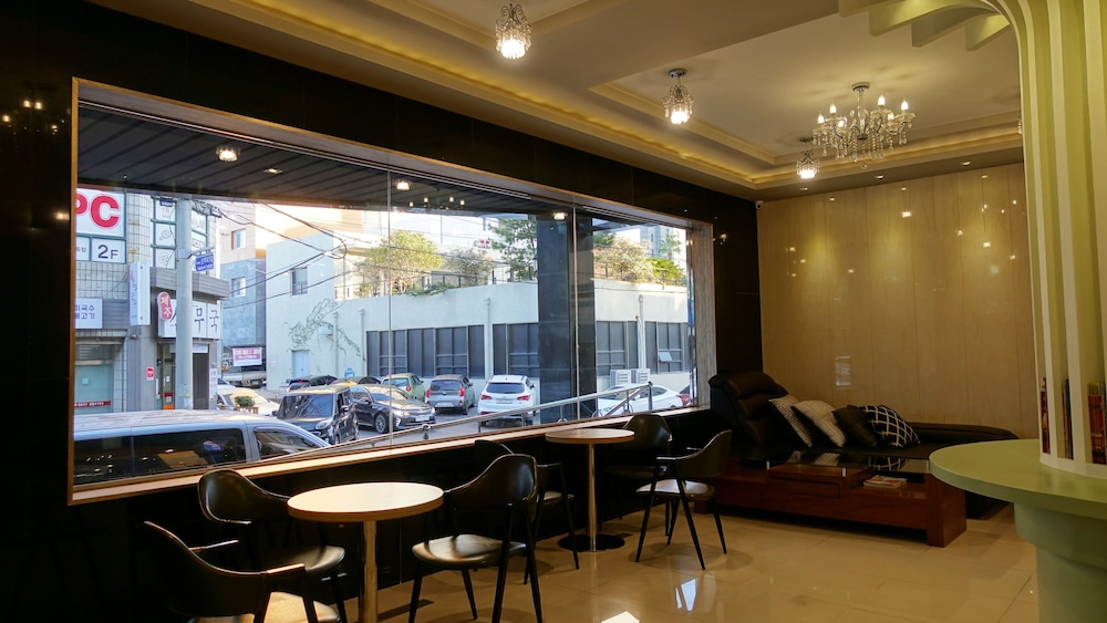 Gallery Hotel Bnb 24/30