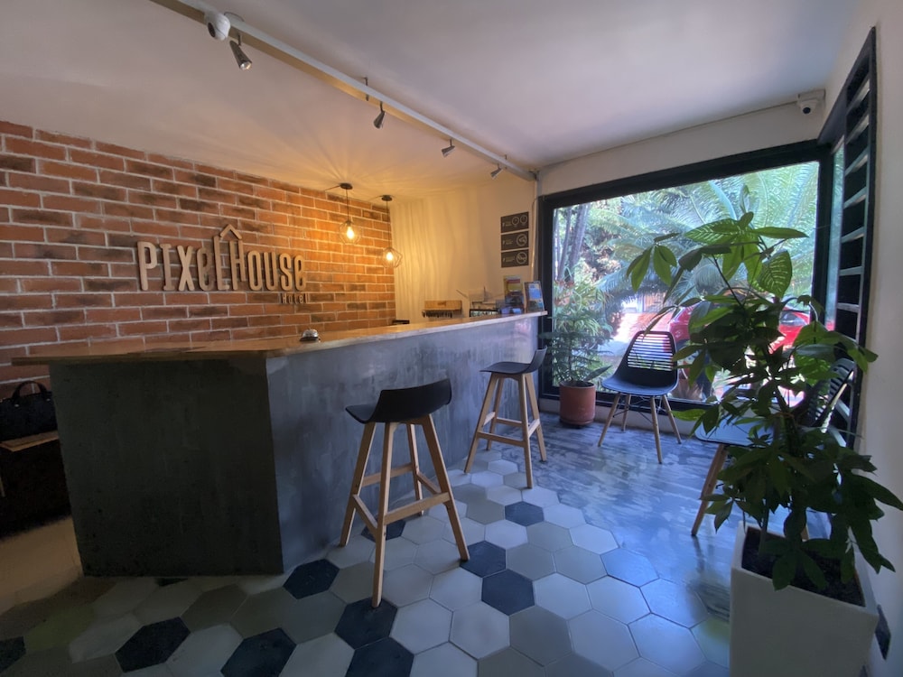 Ayenda 1224 Pixel House 6/53