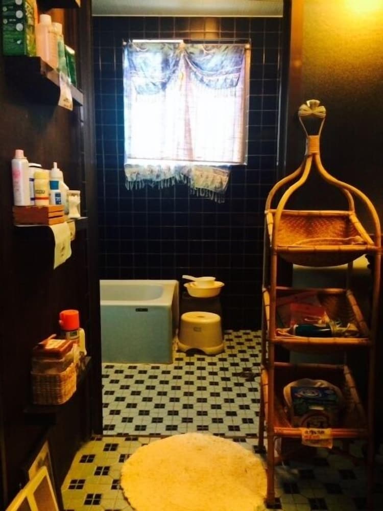 Milk-Ya Women-Only Guest House 7/50