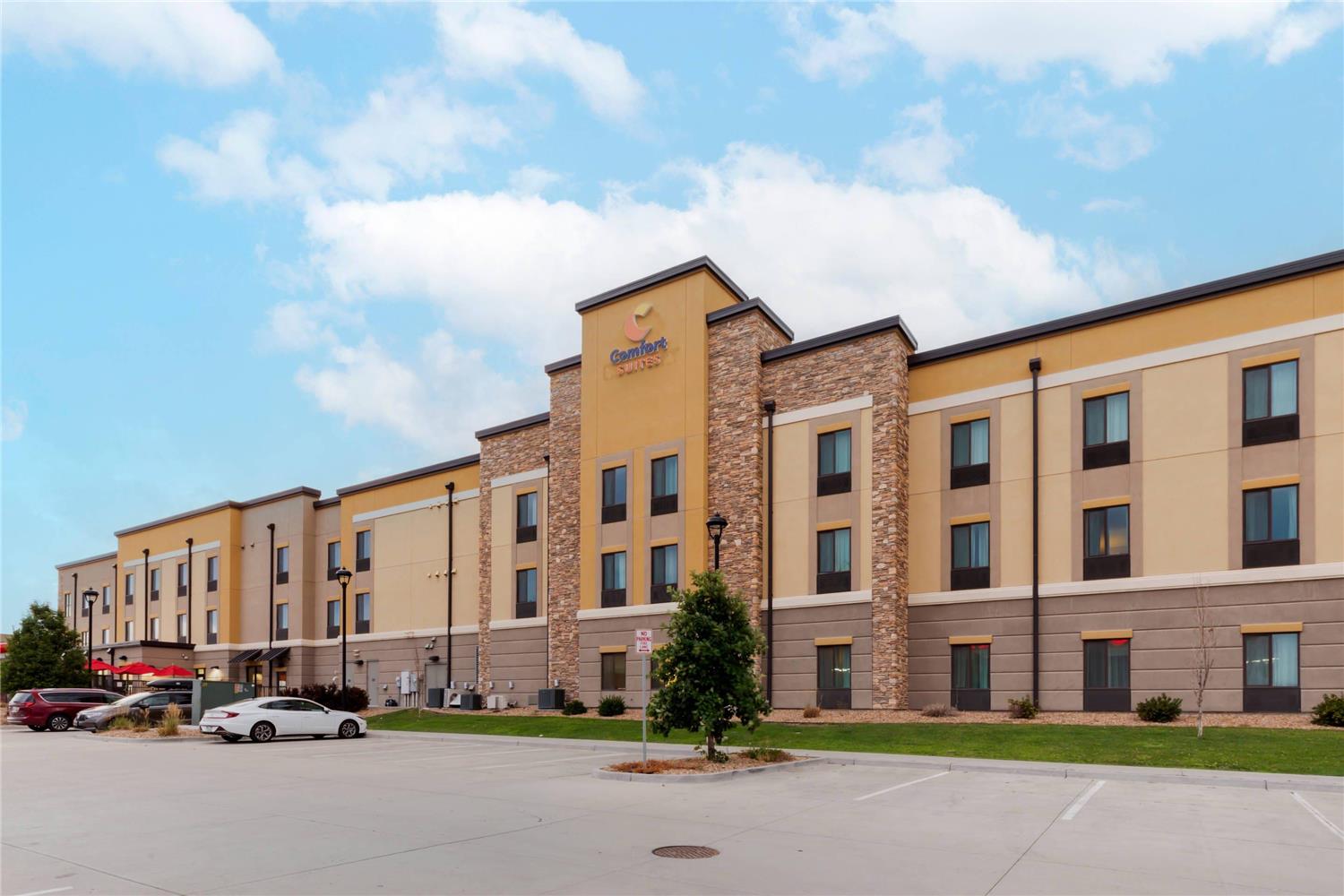 Comfort Suites Loveland 40/48