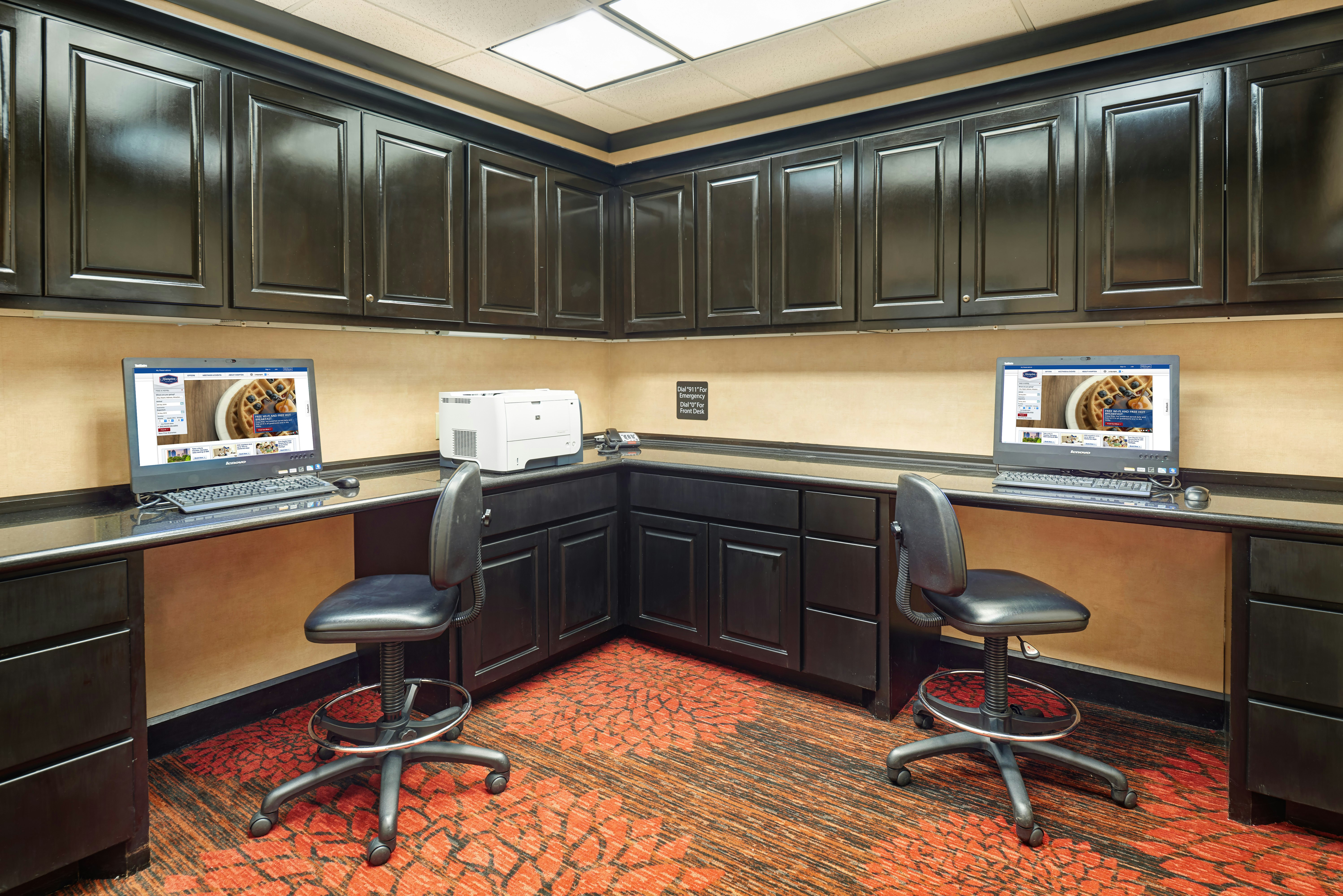 Hampton Inn Suites Waco South 32/39
