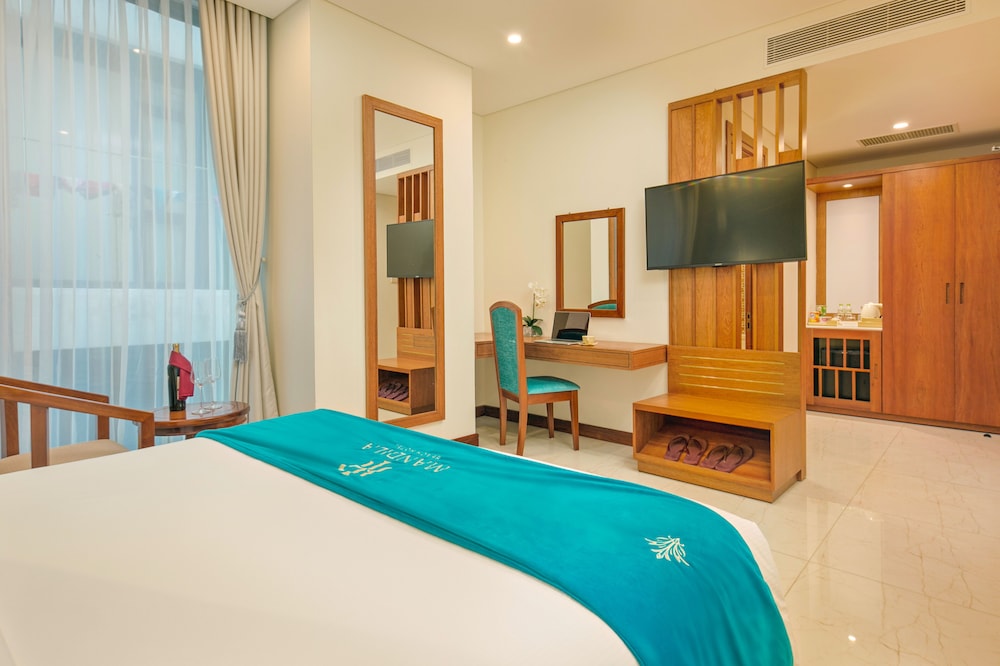 Mandila Beach Hotel Danang 28/77