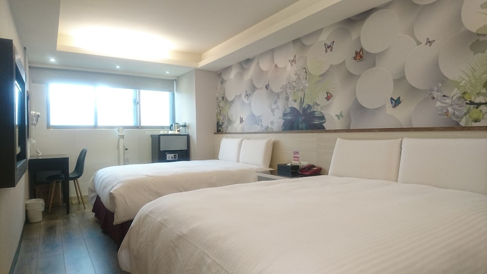 Hub Hotel Tucheng 23/59