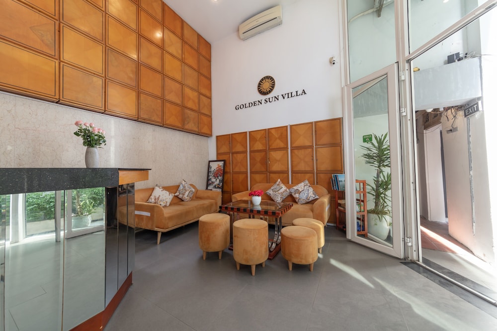 Golden Sun Villa Hotel 53/73