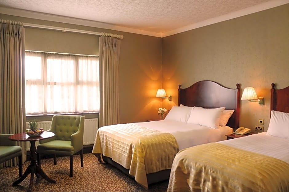 SEVEN OAKS HOTEL 12/46