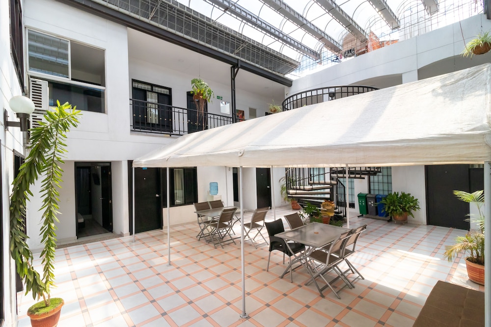 Ayenda Oporto Suites 3/18