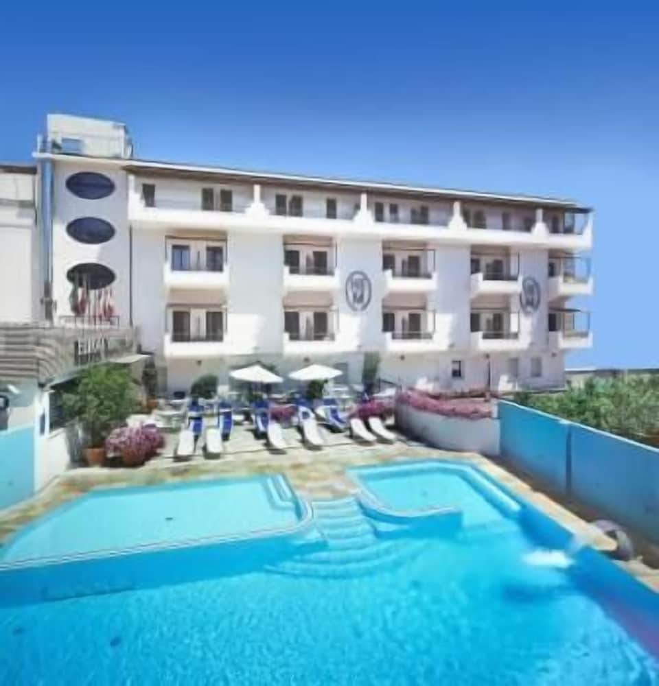 Hotel Europa Monetti in CATTOLICA