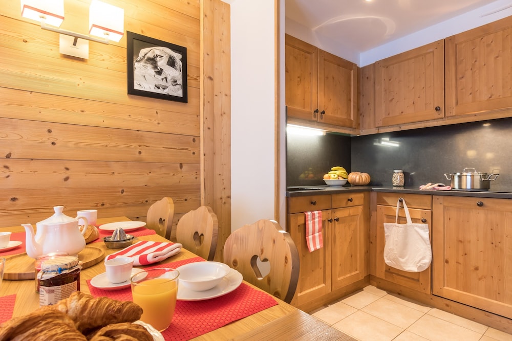 Residence Pierre Vacances Premium Les Chalets Du Forum 44/50