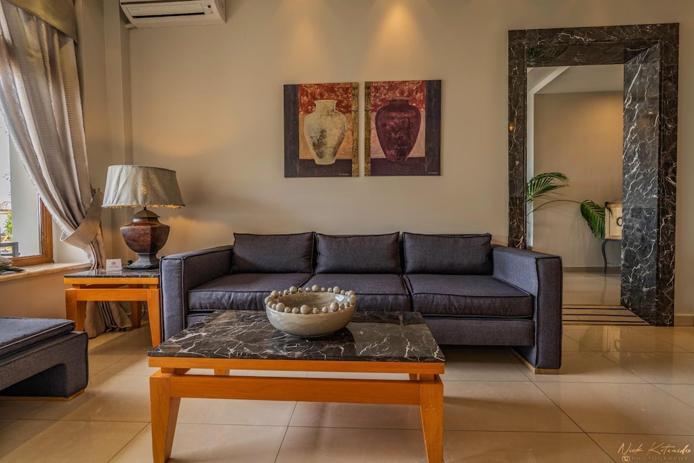 Avra Hotel 26/47