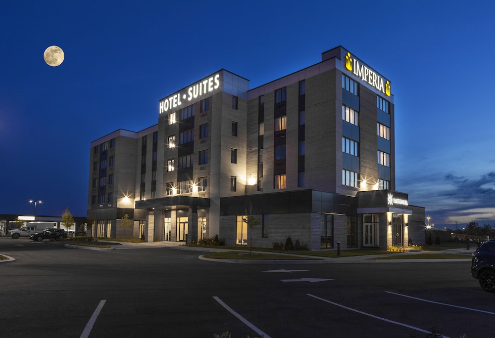 Imperia Hotel and Suites Boucherville 3/36