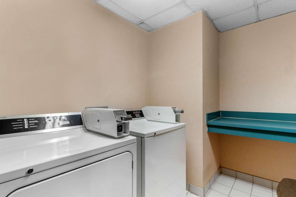 Sleep Inn & Suites West Knoxville 15/37