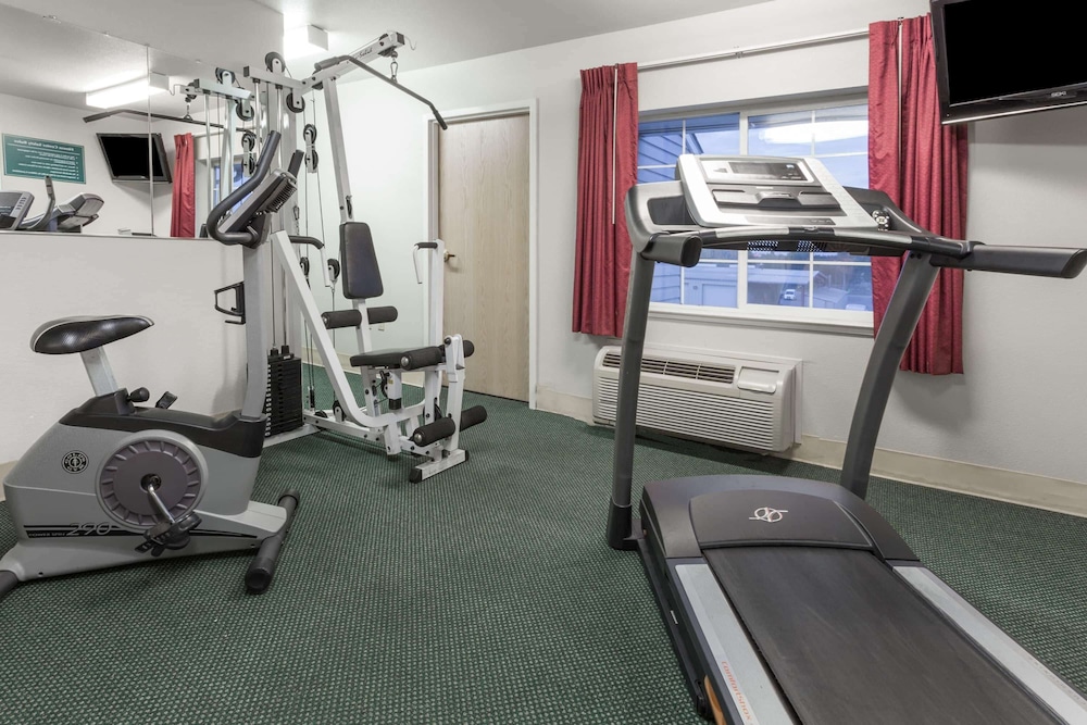 Microtel Inn And Suites Modesto Ceres 7/23