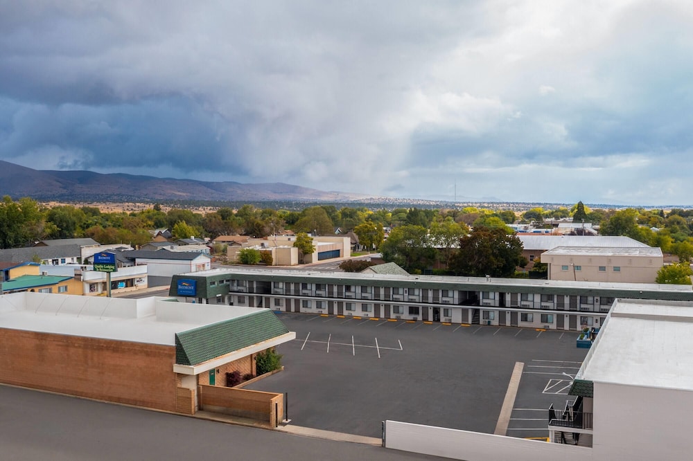 Baymont by Wyndham Susanville 10/50