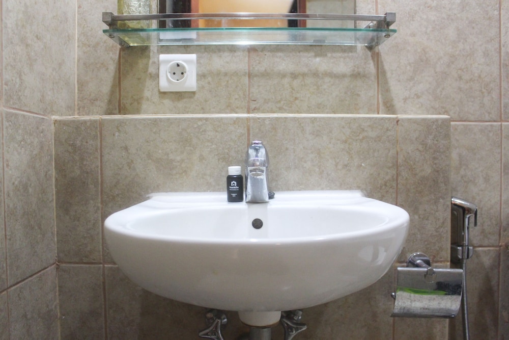 MARBELLA SUITES BANDUNG 66/73
