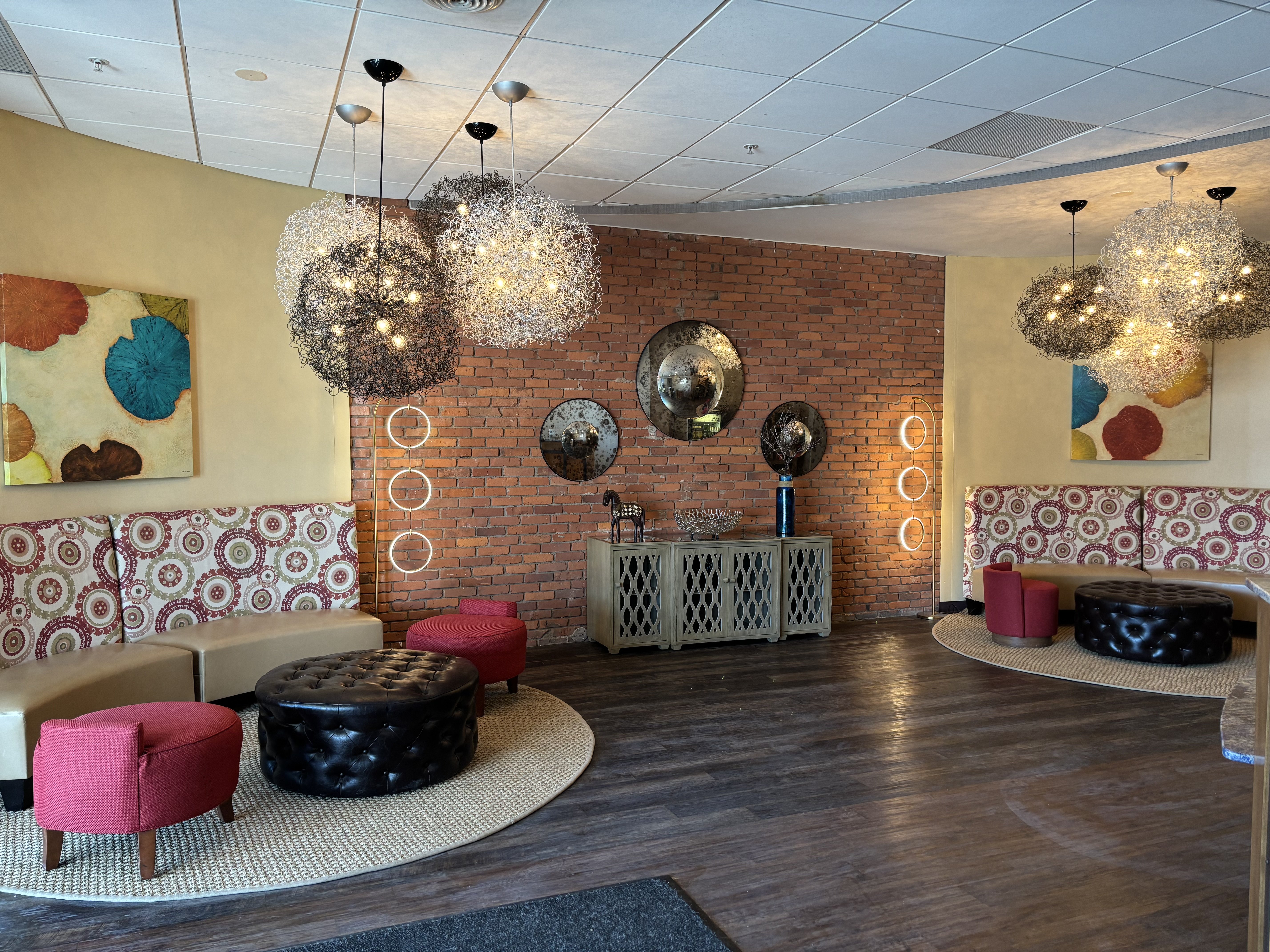 Hotel Indigo Cleveland-Beachwood 32/51