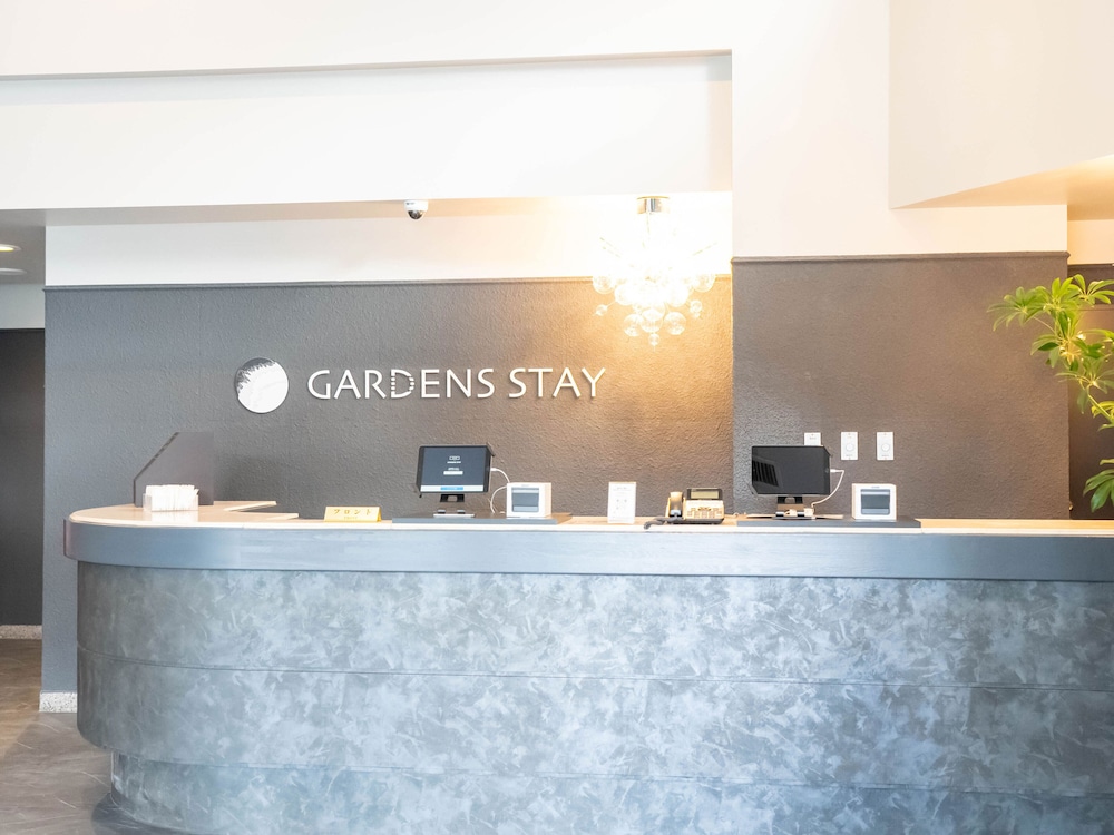 GARDENS STAY 11/55