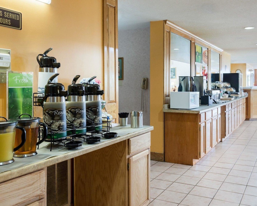 Quality Inn Robinsonville, MS 28/33