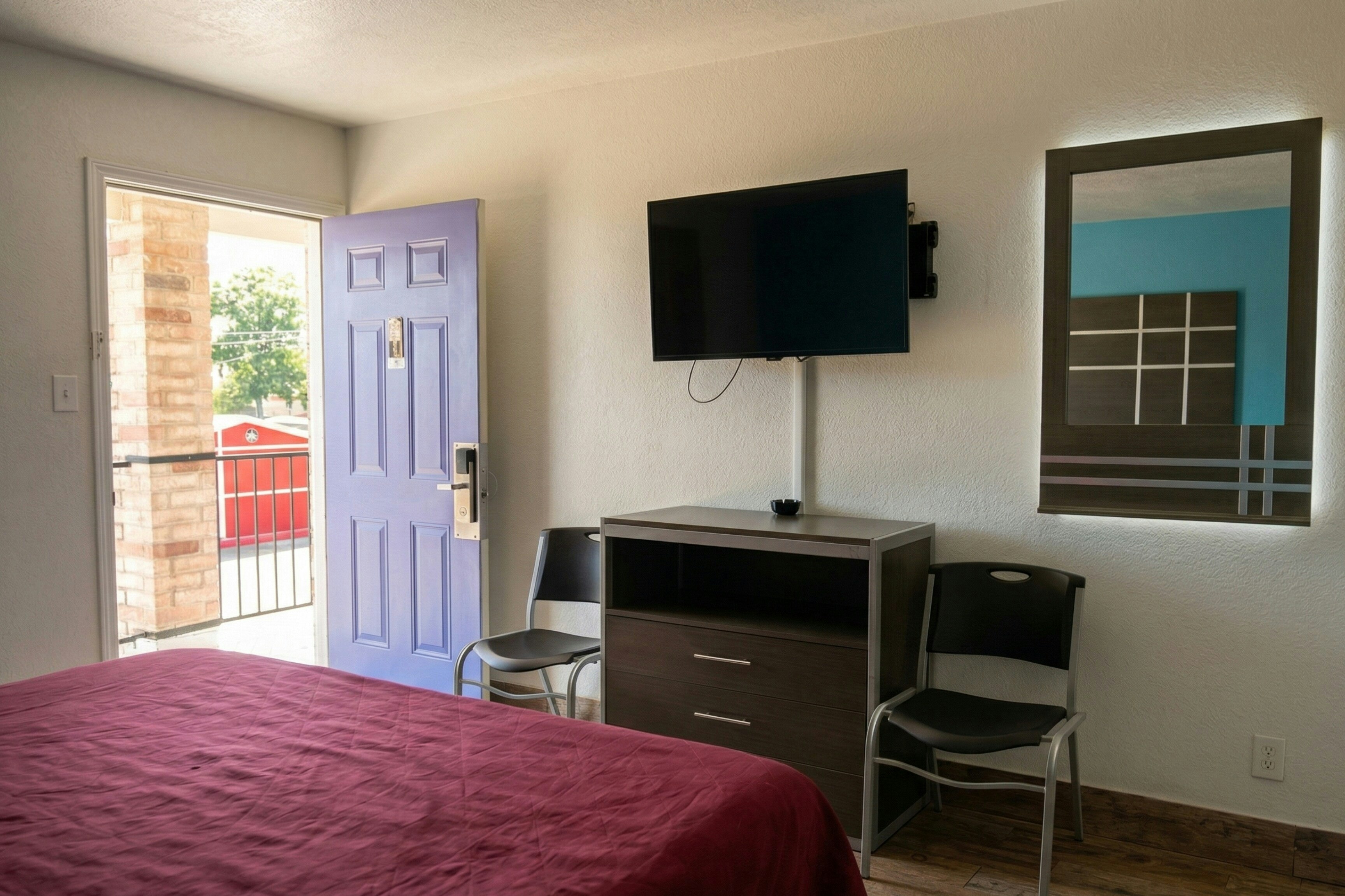 Golden Motel Near Houston Medical Center 7/16