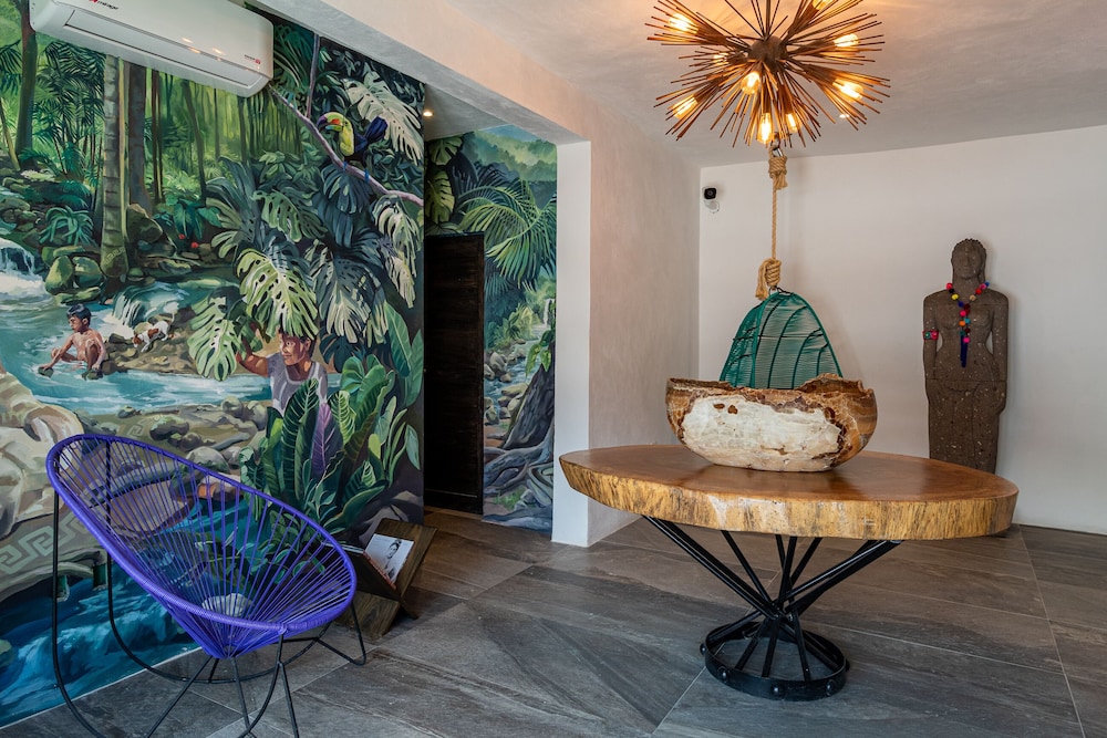 Cuale Condo Retreats 38/50