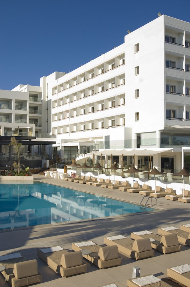 Napa Mermaid Hotel Suites 7/90