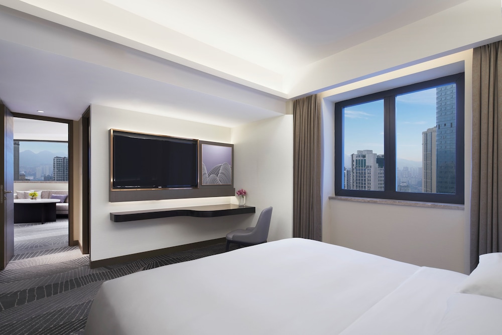 Regency, Suite, King Bed