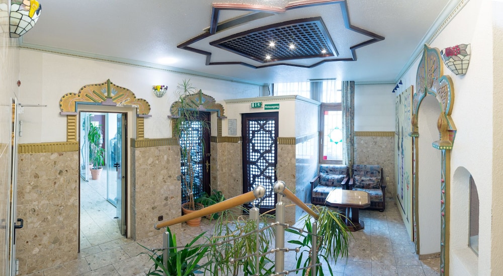 Hotel Wali 7/59