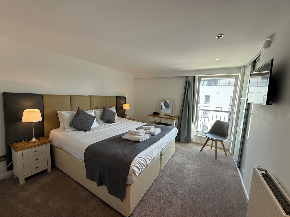 Tolbooth Apartments 16/49