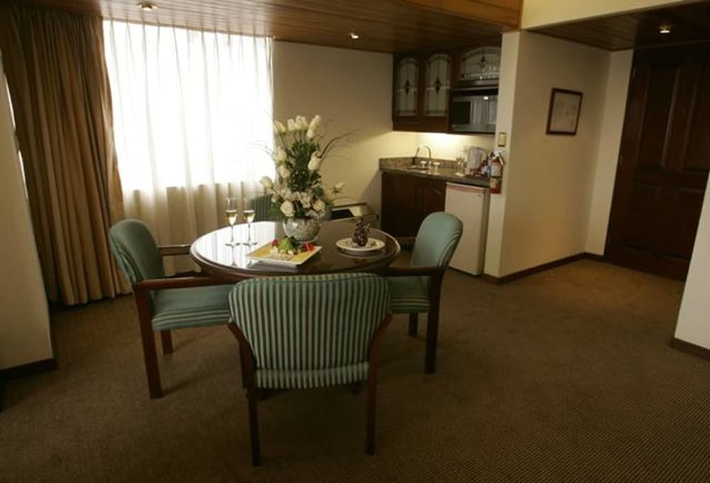 J&A Classic Hotel 15/21