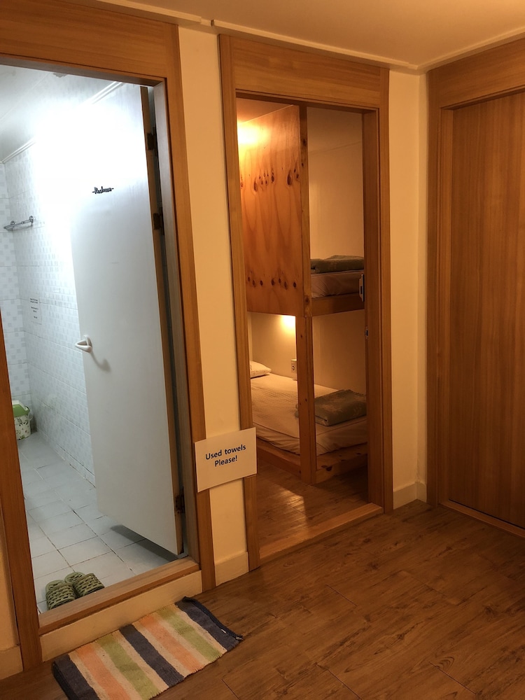 High Street Guest House 22/50