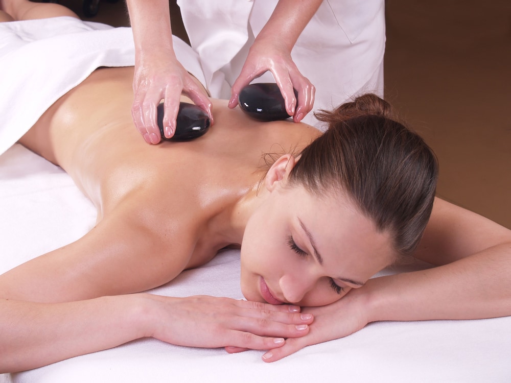Pacific Ensana Health Spa Hotel 8/42