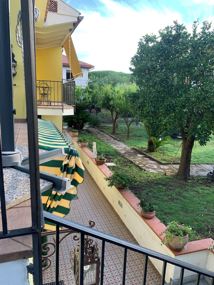 Bed and Breakfast Massico 42/50