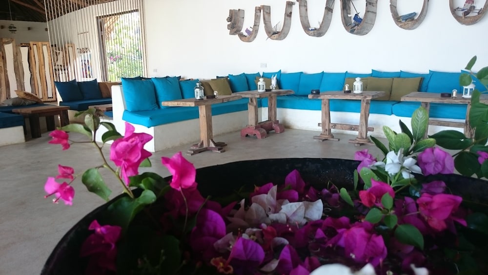 Nur Beach Resort 11/27