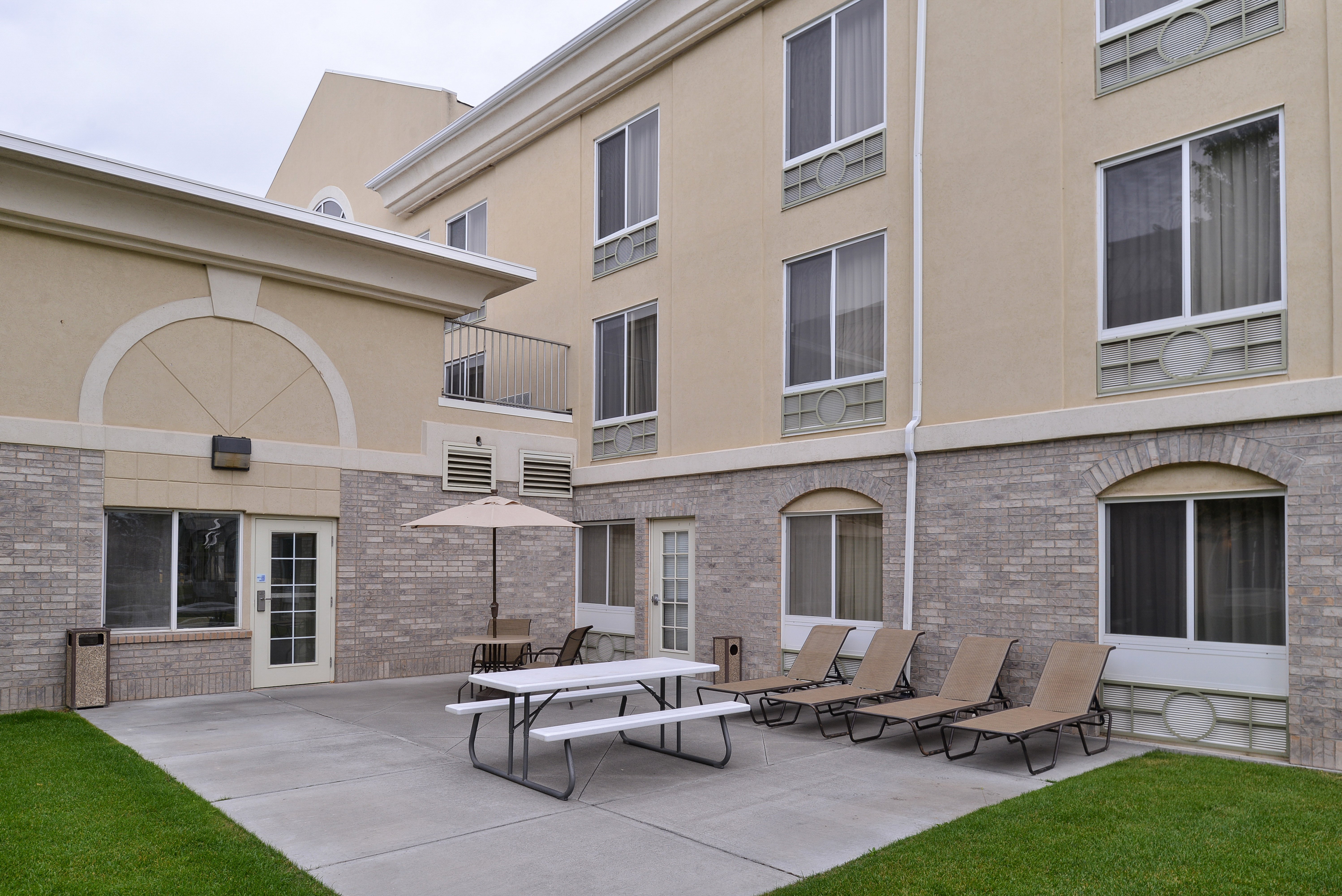 Holiday Inn Express Hotel And Suites Idaho Falls 50/57