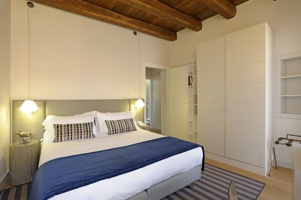 Trevi Palace Luxury Inn 16/54