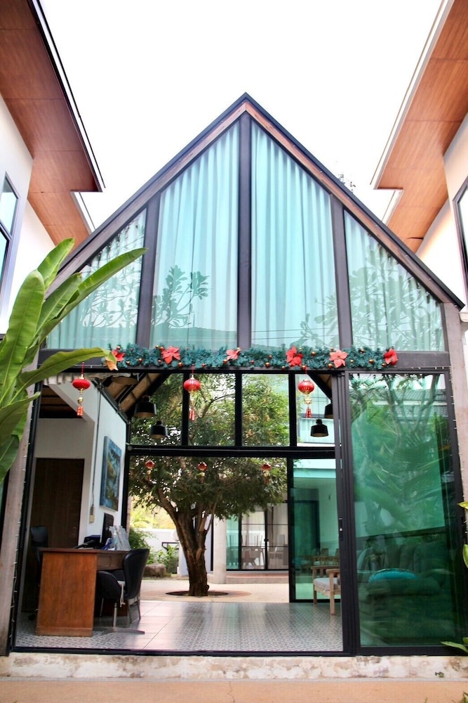 Chic Villa 6 3/61