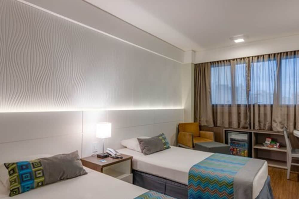 STANDARD, TWIN BEDS